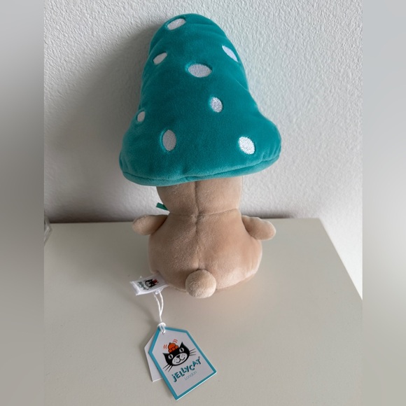 JELLYCAT Fun Guy BERTIE Mushroom Toadstool Plush toy Stuffed animal NWT - Picture 3 of 3
